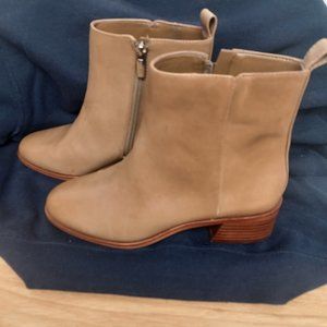 Leather Ankle Booties by Vince Camuto in size 7.5 Sophisticated FootWear